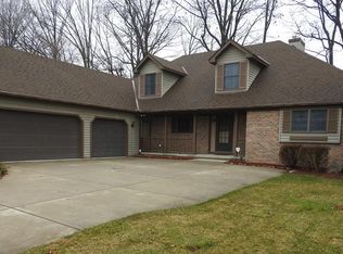 1041 Woodland Chase, Grafton, OH 44044