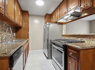 1234 Wellesley Ave in West LA - steps to Wilshire Blvd!, Los Angeles, CA 90025
