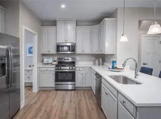 1613 Marylou Ln, Chesapeake, VA 23323