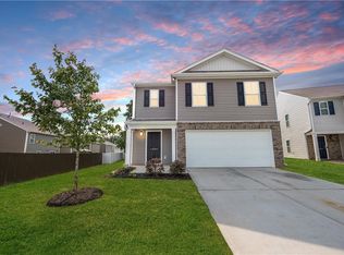 1305 Ledsham Ct, Greer, SC 29651