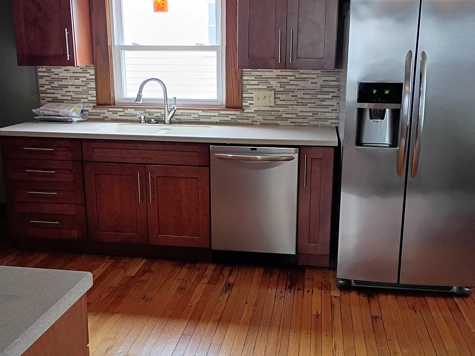 3 bed, 1604 sqft, $1,800 — Photo 2