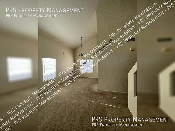 3rd image of 2471 E Jasper Dr