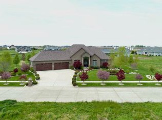 137 Shadow Ridge Blvd, Forsyth, IL 62535