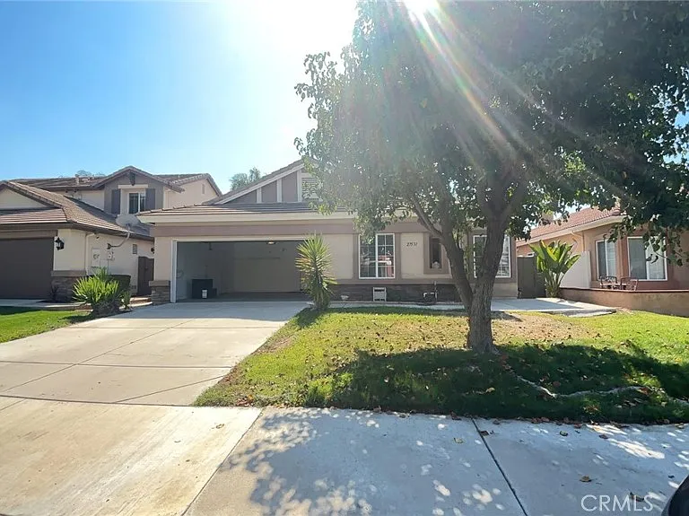 27531 Sierra Madre Dr — Photo 2