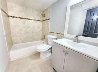 191 SW 15th St, Pompano Beach, FL 33060