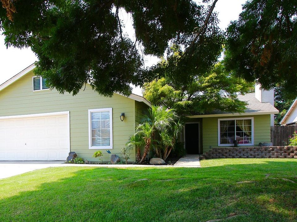 1st image of 9865 Danelle Ct