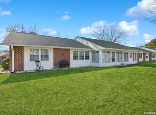 110 Exmore Ct UNIT A, Ridge, NY 11961