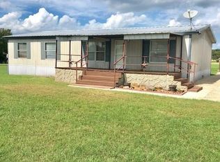 101 Harvest Moon Ct, Springtown, TX 76082