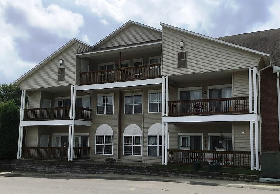 1st image of 218 Reservoir St Unit 321