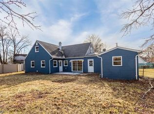 1 Joanna Pl, Colonia, NJ 07067