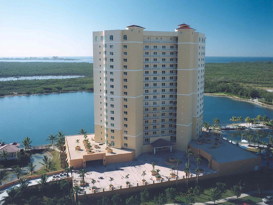 Gorgeous High Rise Living!