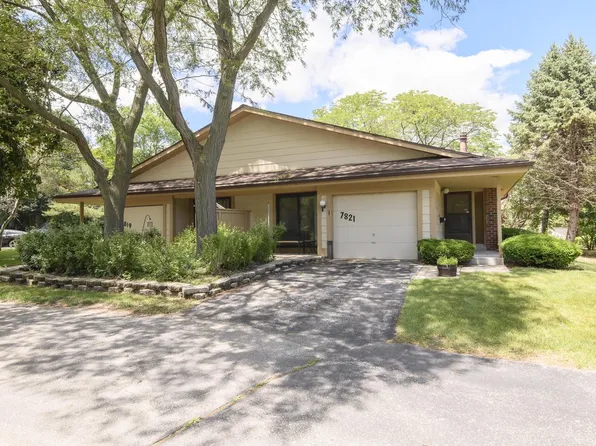 7821 W Heather AVENUE, Milwaukee, WI 53223
