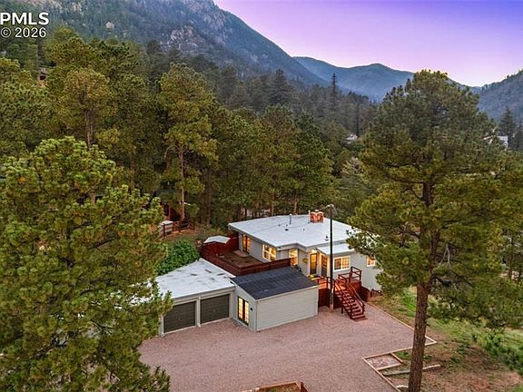 3rd image of 9450 Mohawk Trl