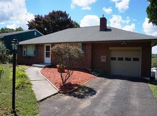 114 Somerset Rd, Syracuse, NY 13224