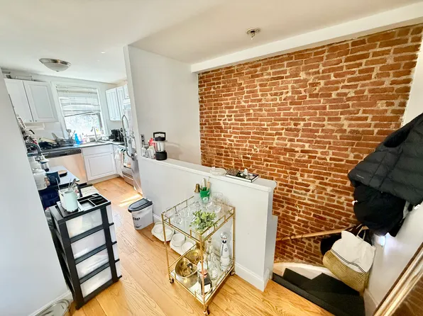 9 Boston St #3, Boston, MA 02127