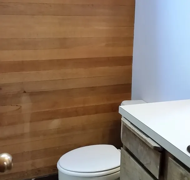 808 Queen Ave — Photo 17
