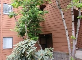 15141 Sunwood Blvd #EE21, Tukwila, WA 98188