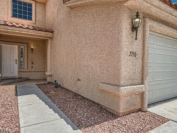 3rd image of 3710 Morning Canyon St