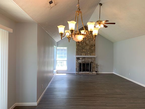 5th image of 9301 Andiron Ct