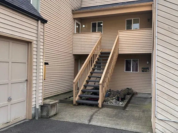 6306 - 6330 SW Valley Circle, 6306-6330 SW Valley Cir #6306, Beaverton, OR 97008