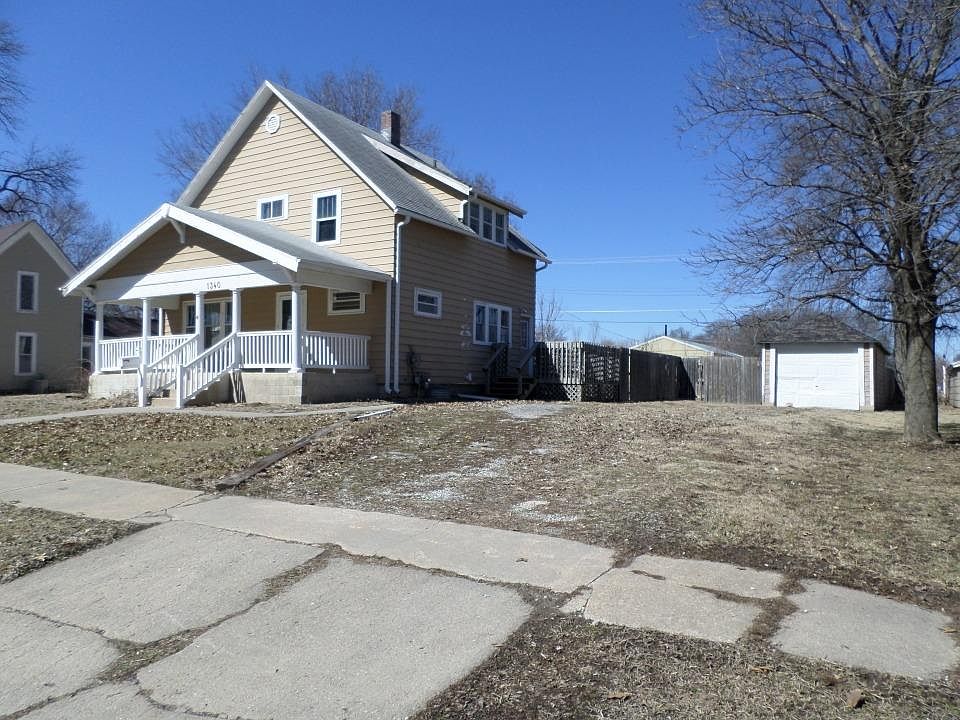 1340 Market St Beatrice NE 68310 Zillow