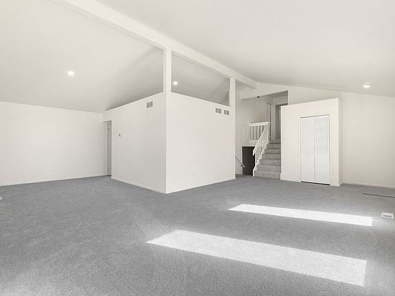 5th image of 1173 Robert Ln