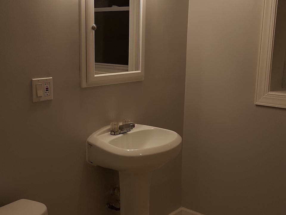 1st image of 2142 N Kilbourn Ave