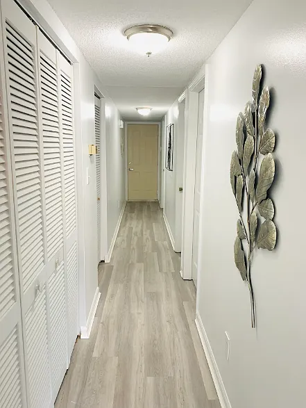 2 bed, 700 sqft, $1,550 — Photo 3