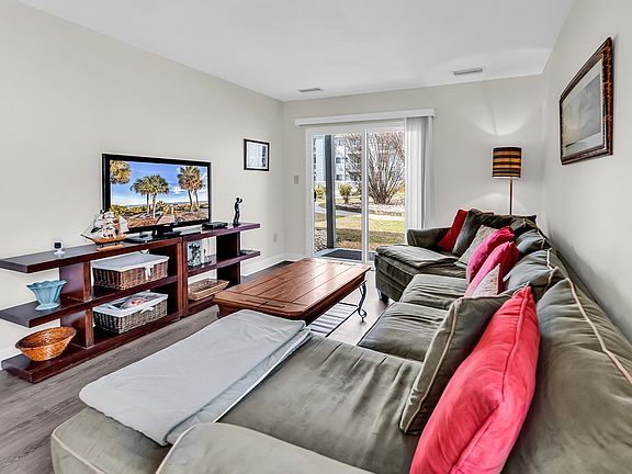 4th image of 7700 Porcher Dr. #4108