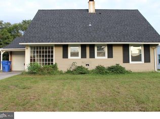34 Buckingham Dr, Willingboro, NJ 08046