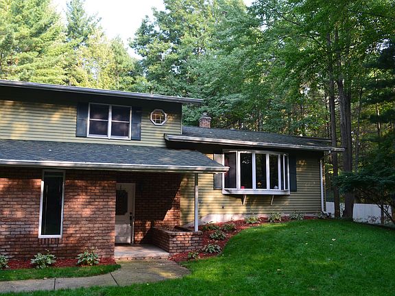 2nd image of 2418 N Woodland Estates Dr