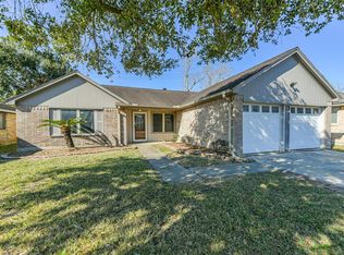 2514 General Colony Dr, Friendswood, TX 77546