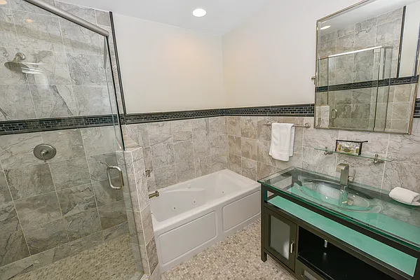 Rented by Sapo Group | media 49