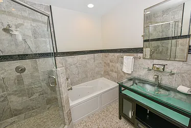 Rented by Sapo Group