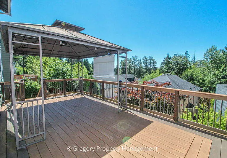 22924 42nd Dr SE — Photo 15