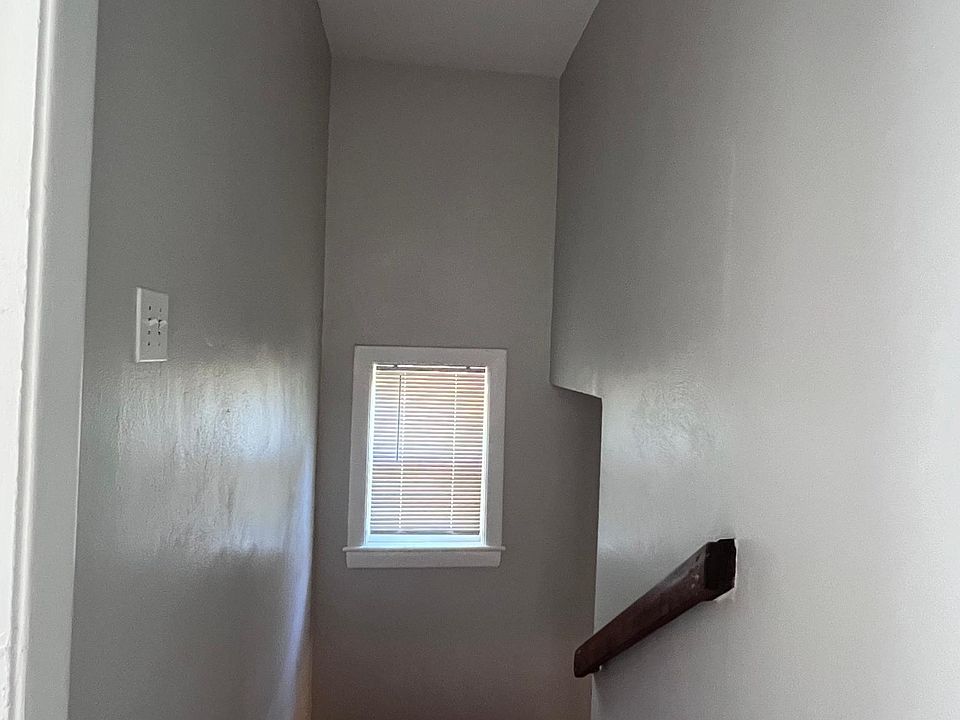 hall_stair