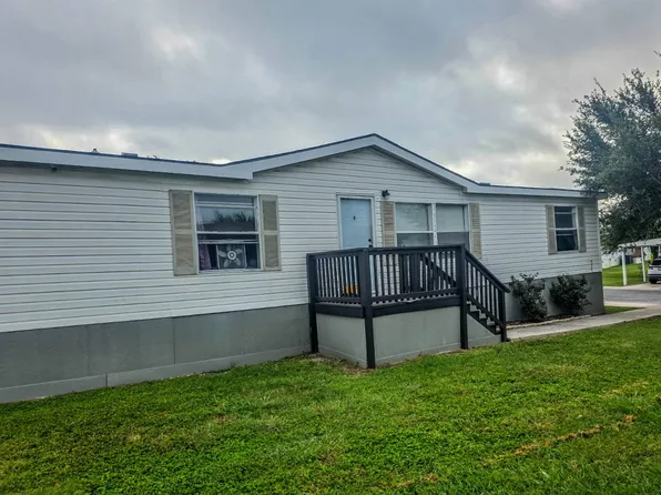 7151 Woodlake Pkwy Lot 28, San Antonio, TX 78218