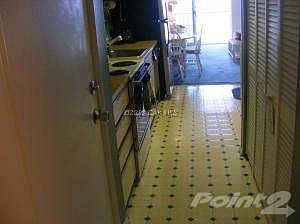 05-Hallway