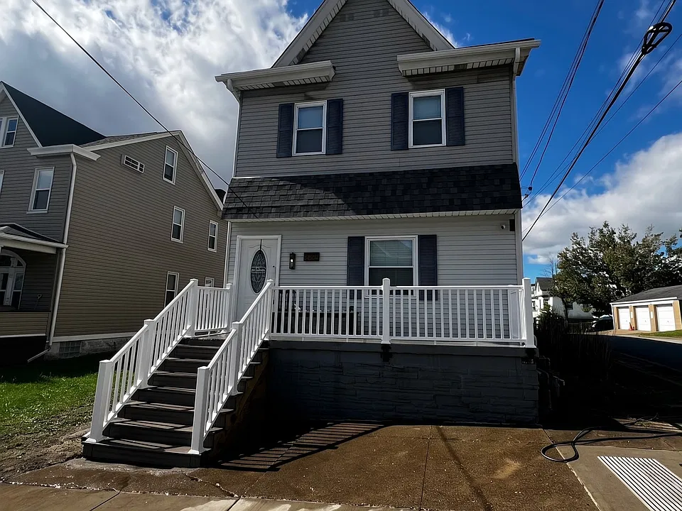 200 Bigham St #2
