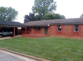 908 S Main St, Brownstown, IN