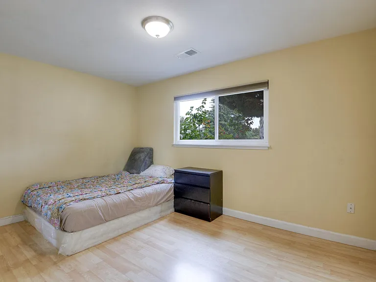 3125 Mauricia Ave — Photo 16