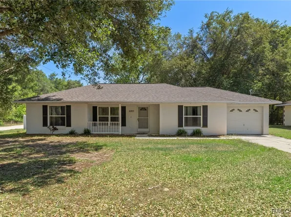 2205 Bluegrass St, Inverness, FL 34453