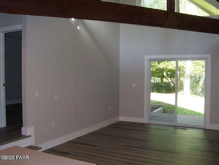 2 bed, 2.0 bath, 840 sqft, $1,600 — Photo 4