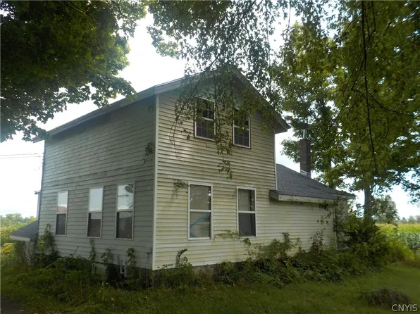 420 Merrit Rd, Fulton, NY 13069
