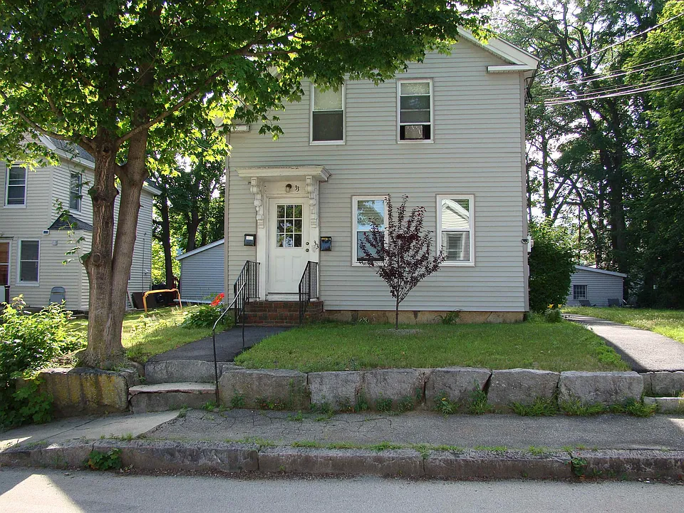 33 Norton St #1