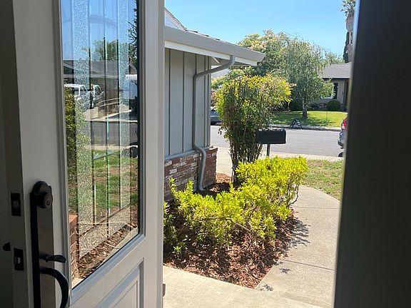 3rd image of 1962 Dorland Drive