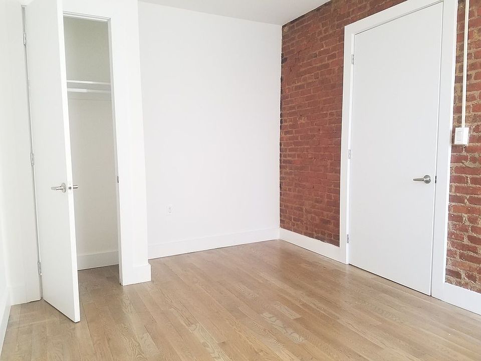 1st image of 2025 Regent Pl #A9
