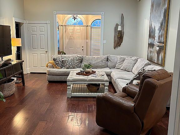 3rd image of 104 Country Estates Dr
