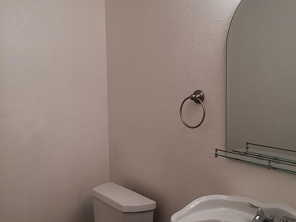5th image of 2427 Lena Ln