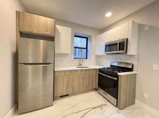 30 Bergen Ave #6, Jersey City, NJ 07305